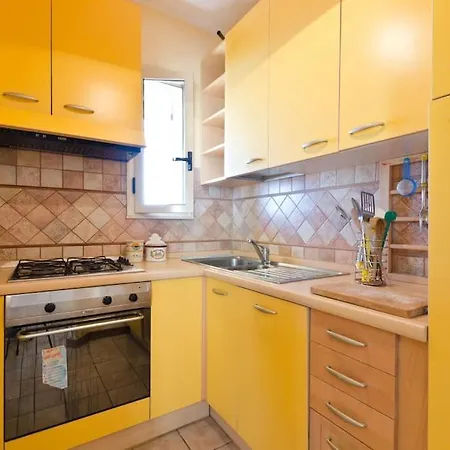 Casamarina Frontemare Con Piscina Letojanni